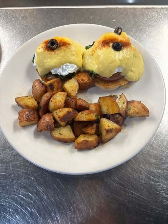 Eggs Benedict Canadian Bacon w Florentine.